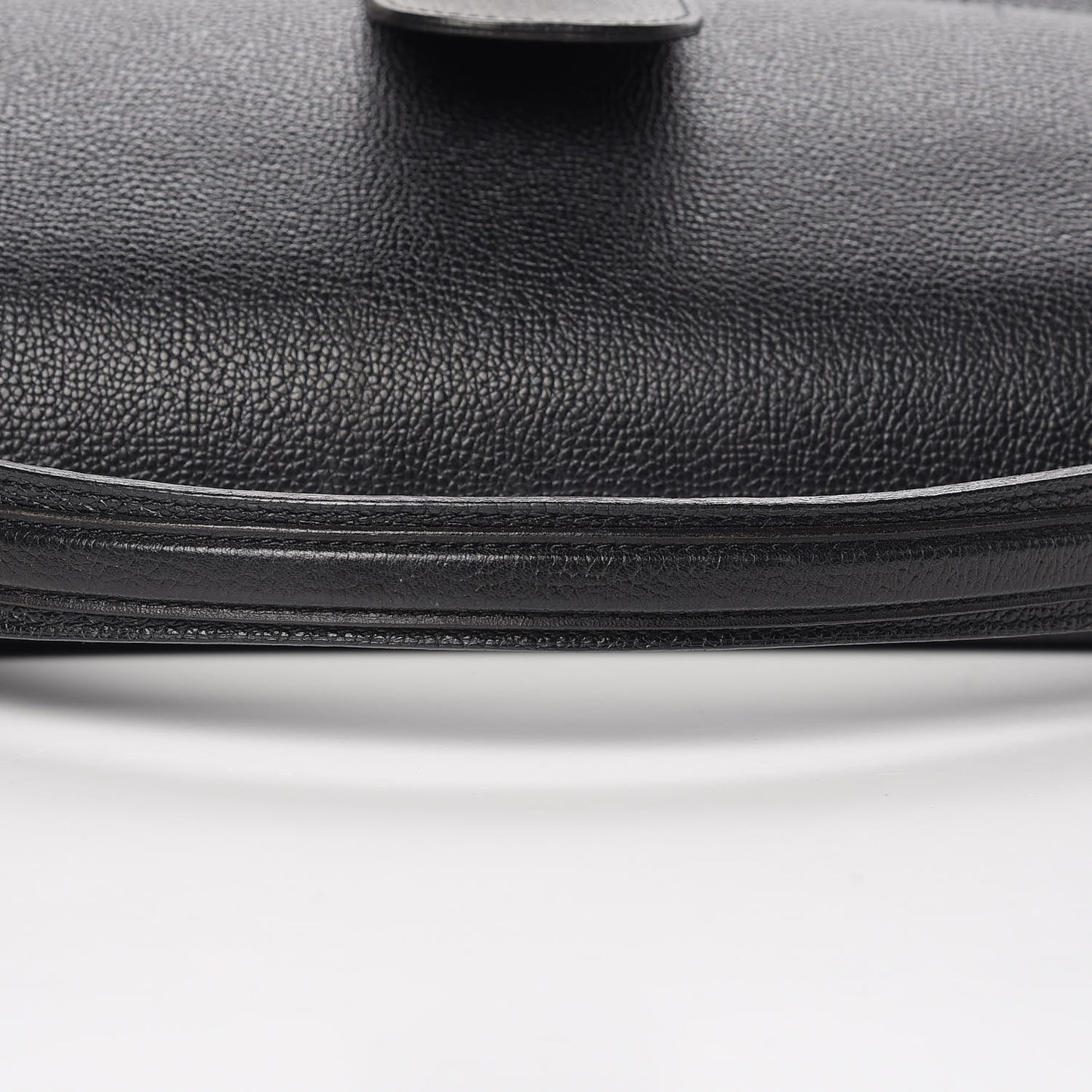 Grained Calfskin Brillant Briefcase Black
