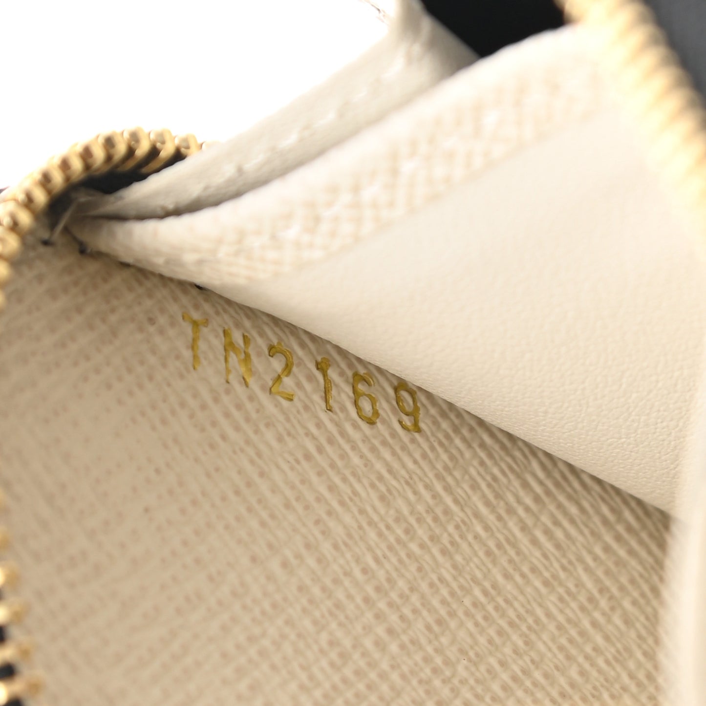 Monogram Giant Jungle Zippy Coin Purse Ivory