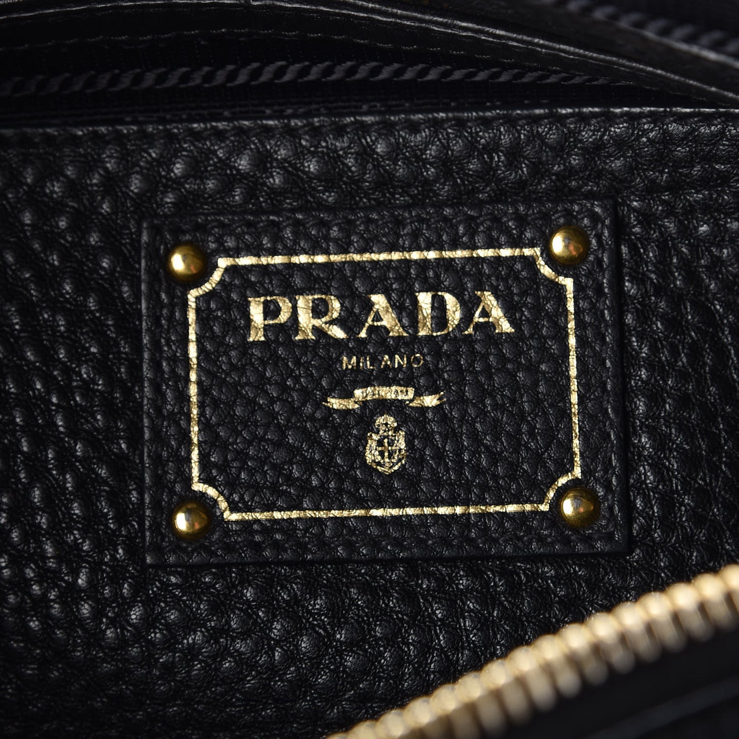 Vitello Daino Shopping Satchel Black