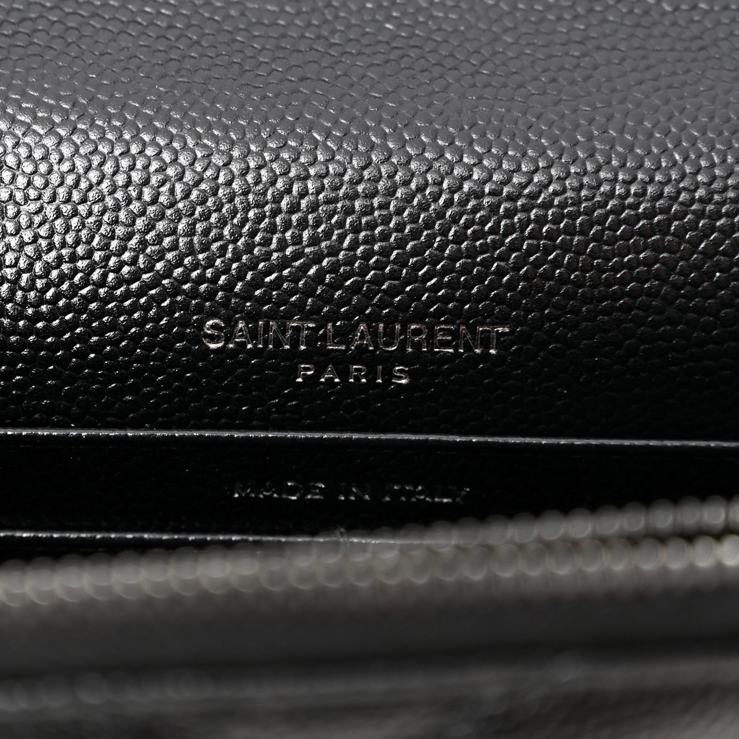 Grain De Poudre Matelasse Chevron Monogram Monochrome Envelope Chain Wallet Black