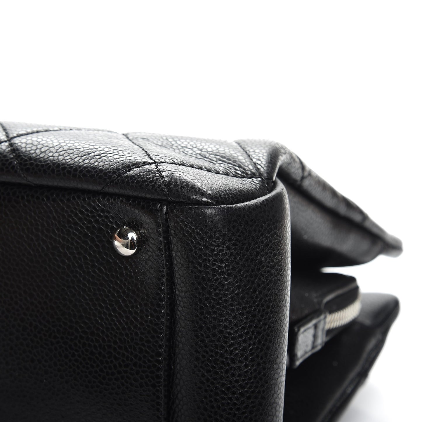 Caviar Quilted CC Timeless Tote Black