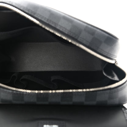 Louis Vuitton Damier Graphite Truth Suspendable Messenger Bag 5 of 7