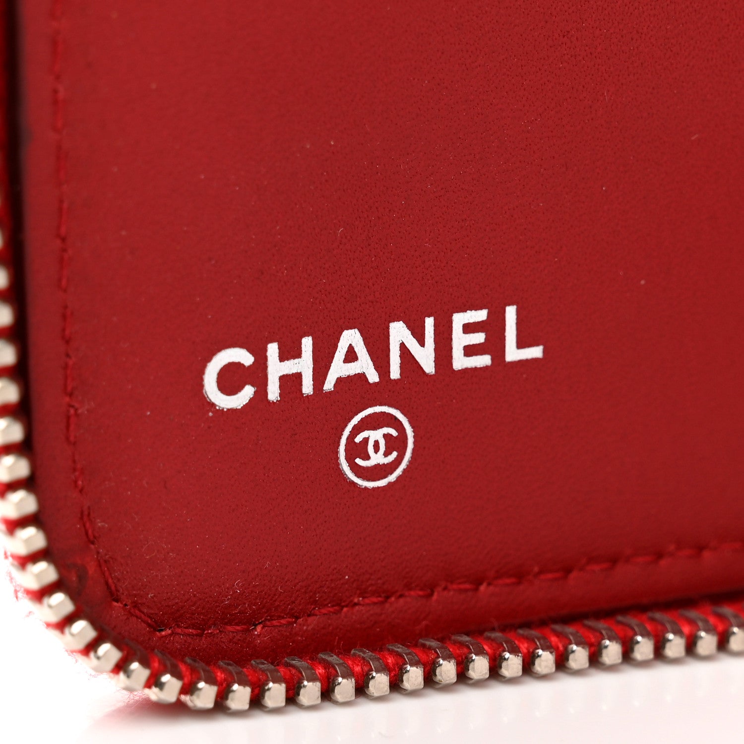 Chanel Patent Quilted Large Brilliant Zip Around Organizer Wallet Red 6 of 10