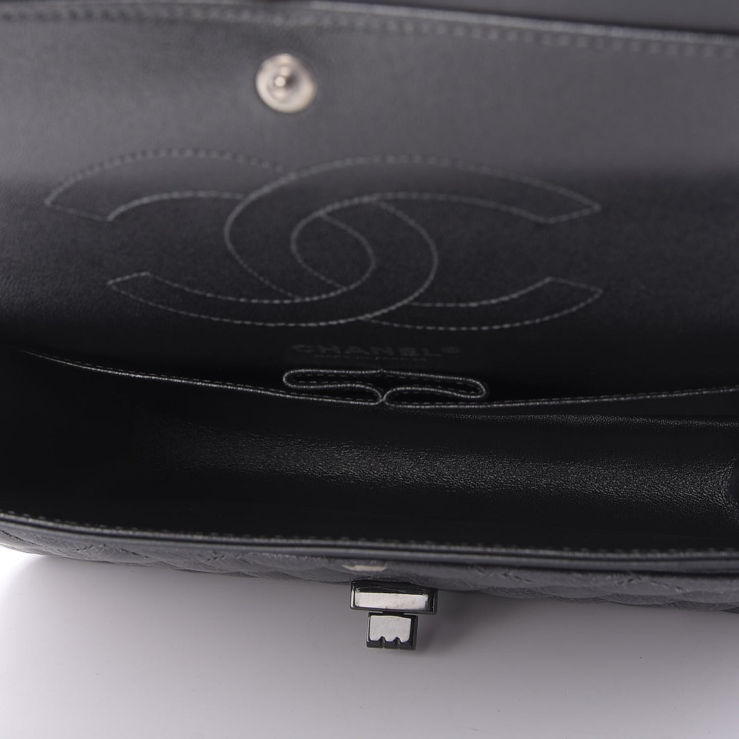Metallic Aged Calfskin Quilted 2.55 Reissue 225 Flap Charcoal