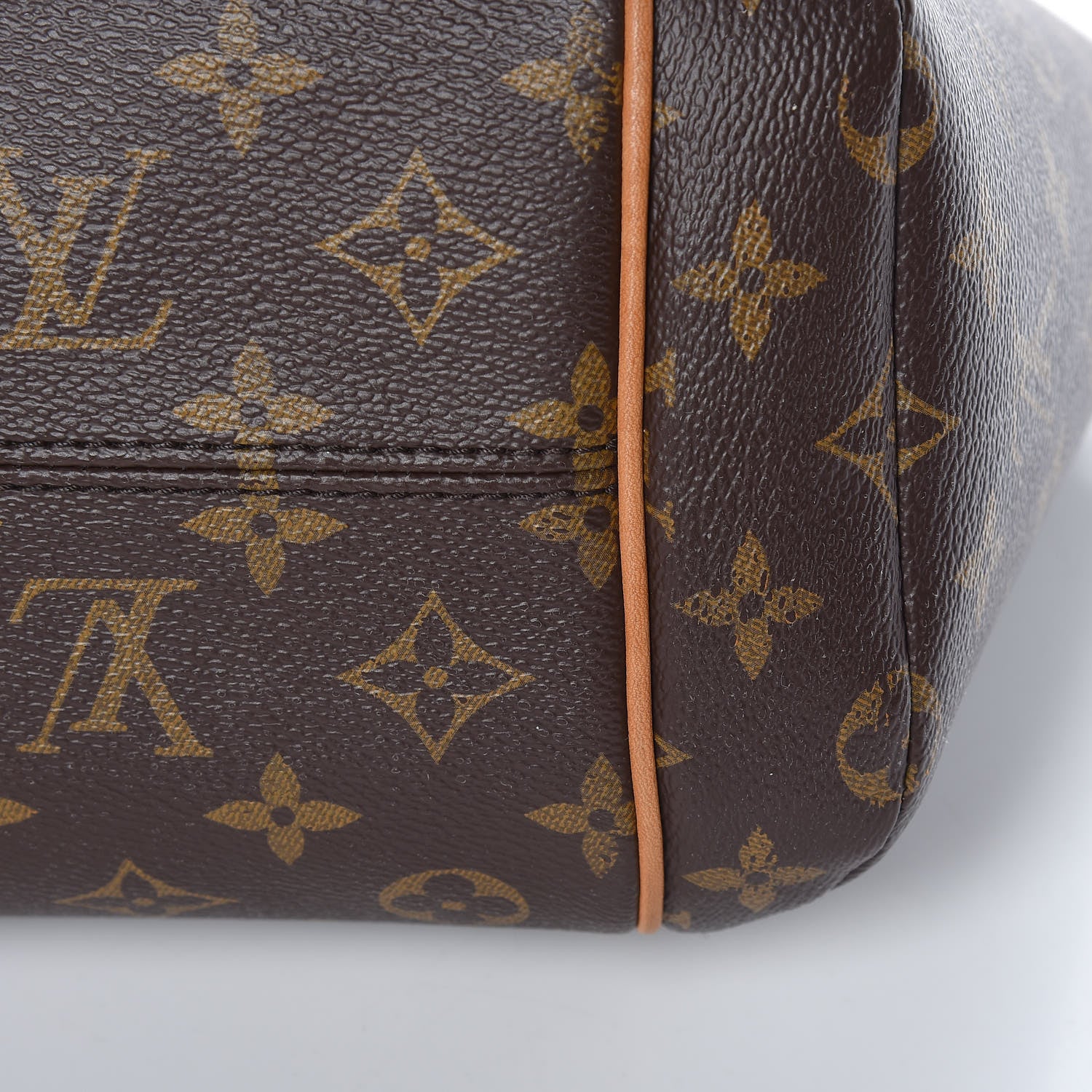Louis Vuitton Monogram Totally PM 15 of 15