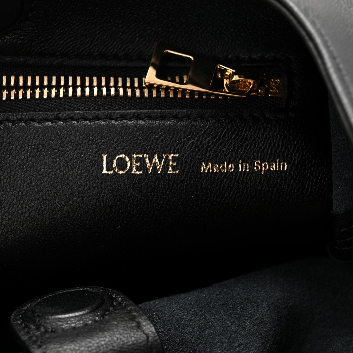 Loewe Nappa Small Squeeze Bag Black 6 of 9