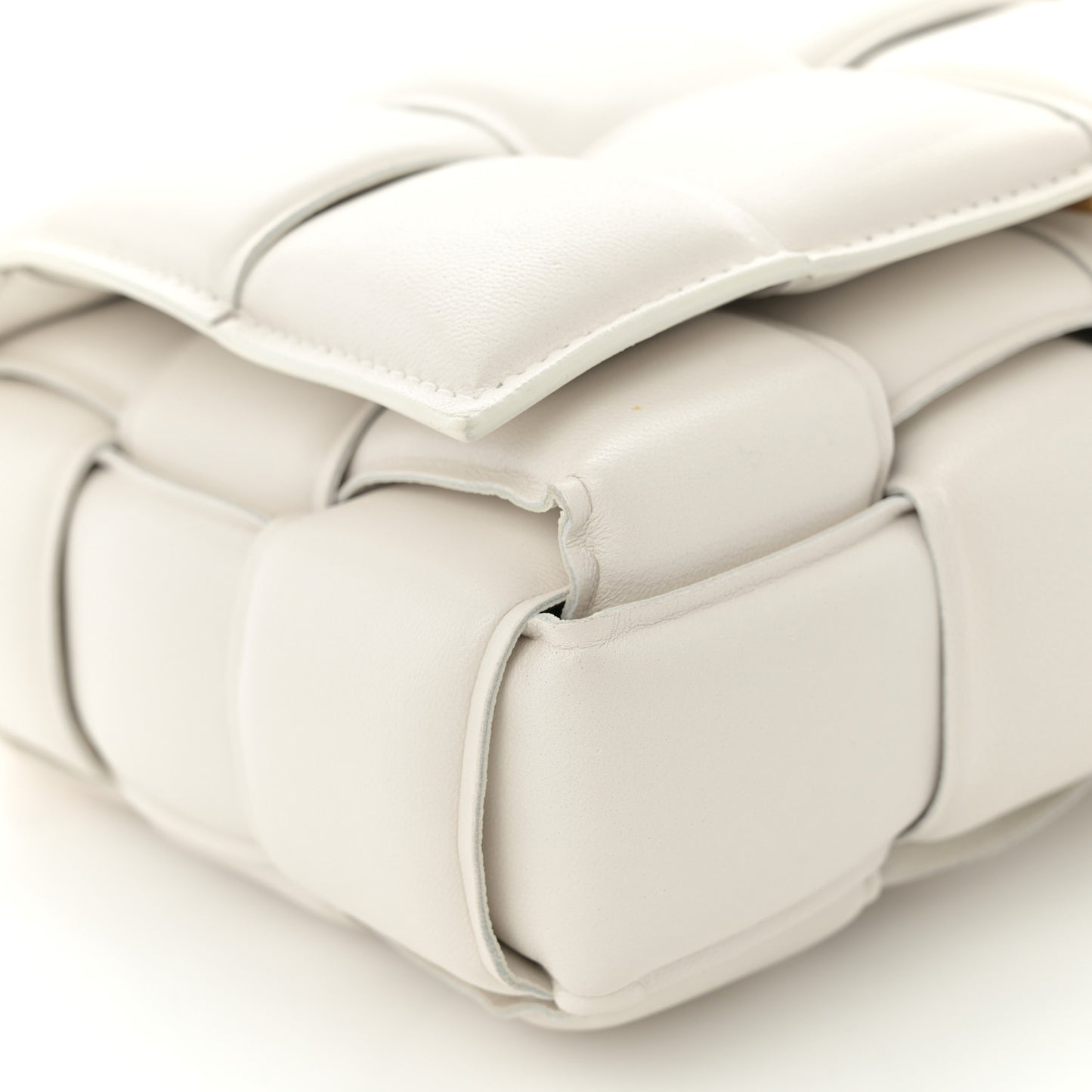 Lambskin Maxi Intreccio Padded Chain Cassette Crossbody Bag White