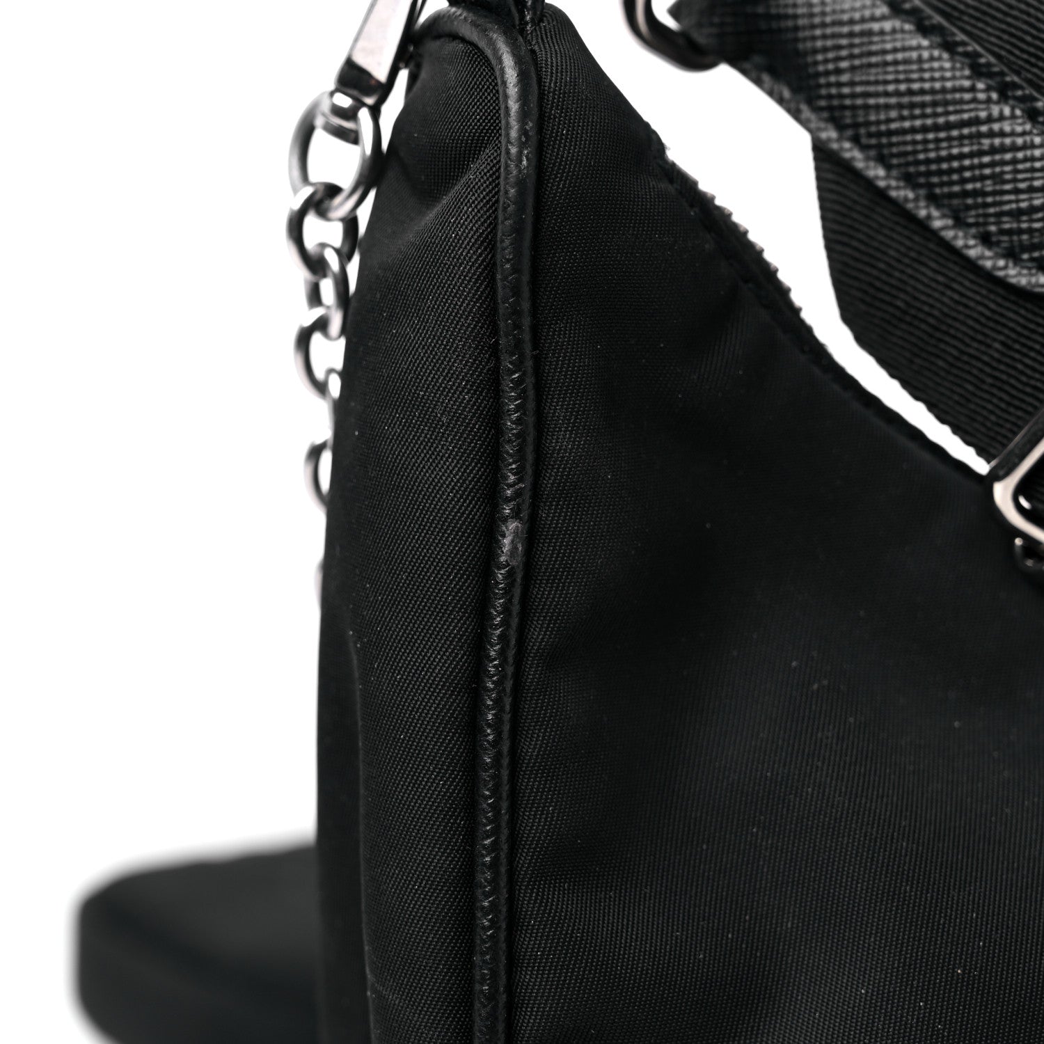 Prada Nylon Re-Edition 2005 Shoulder Bag Black 15 of 18