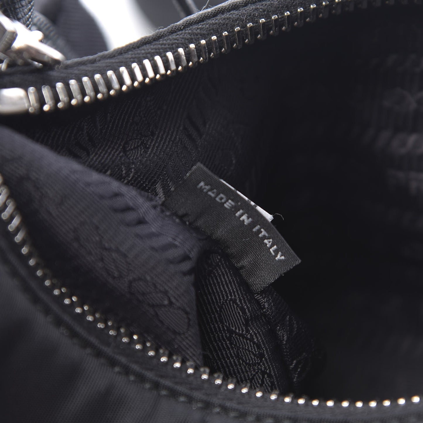 Nylon Re-Edition 2005 Shoulder Bag Black