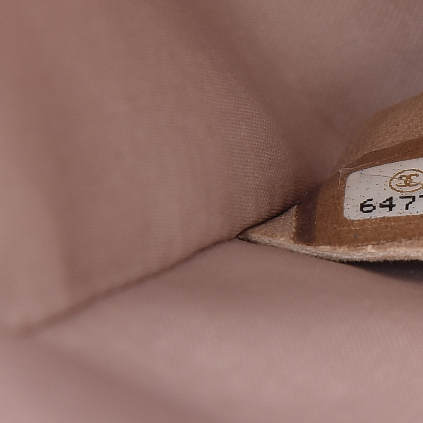 Nylon Medium Travel Flap Light Beige