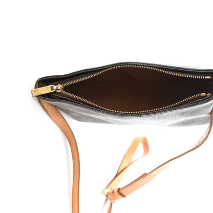 Louis Vuitton Monogram Trotteur 3 of 4
