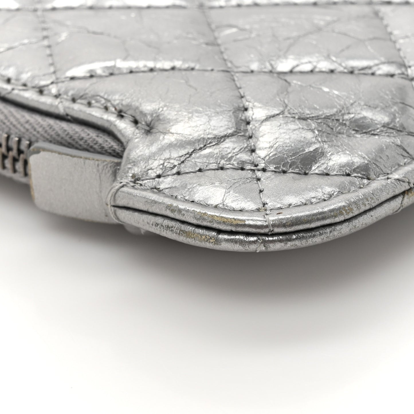 Metallic Crumpled Calfskin Quilted Large Slide Pouch Silver