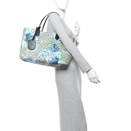 Gucci GG Supreme Monogram Blooms Medium Reversible Tote Beige Blue Navy Beige Blue Navy 2 of 9