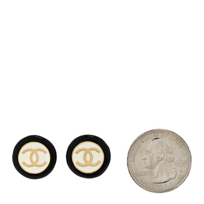 Chanel Enamel CC Clip On Earrings Black White 2 of 4