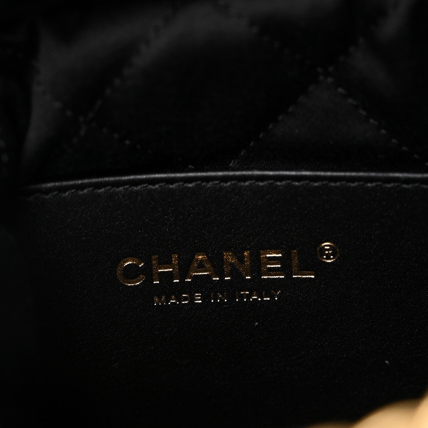 Chanel Shiny Calfskin Quilted Pearl CC Chain Mini Chanel 22 Black 6 of 10