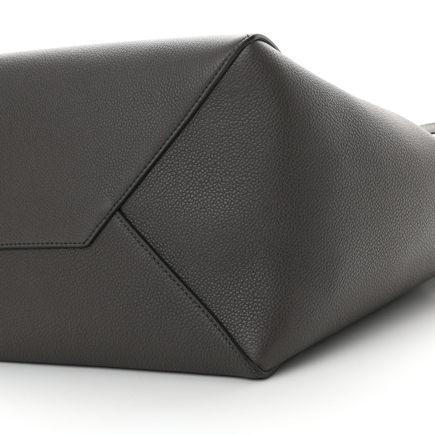 Soft Grained Calfskin Small Belt Cabas Phantom Grey