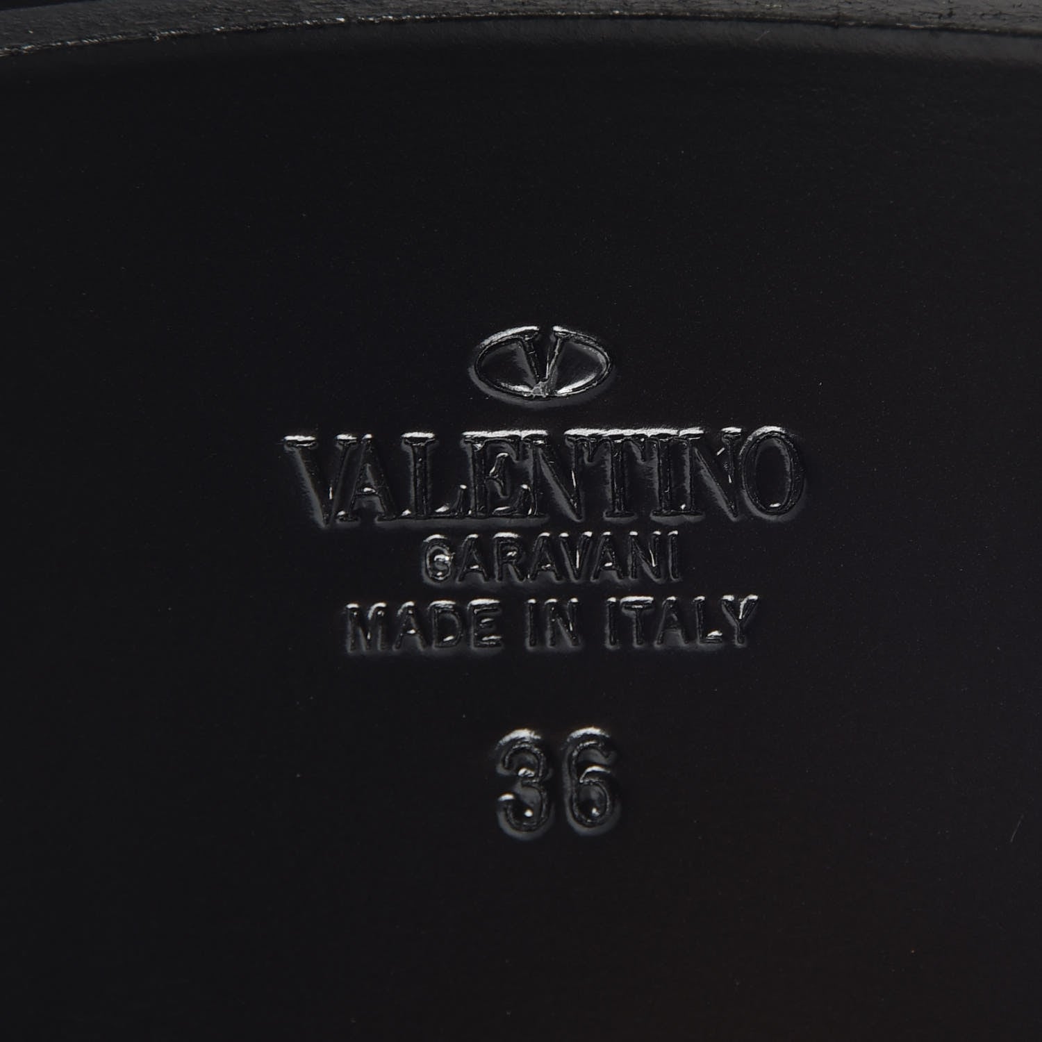 Valentino Garavani Grainy Cowhide Vlogo Flat Slide Sandals 36 Black 6 of 9