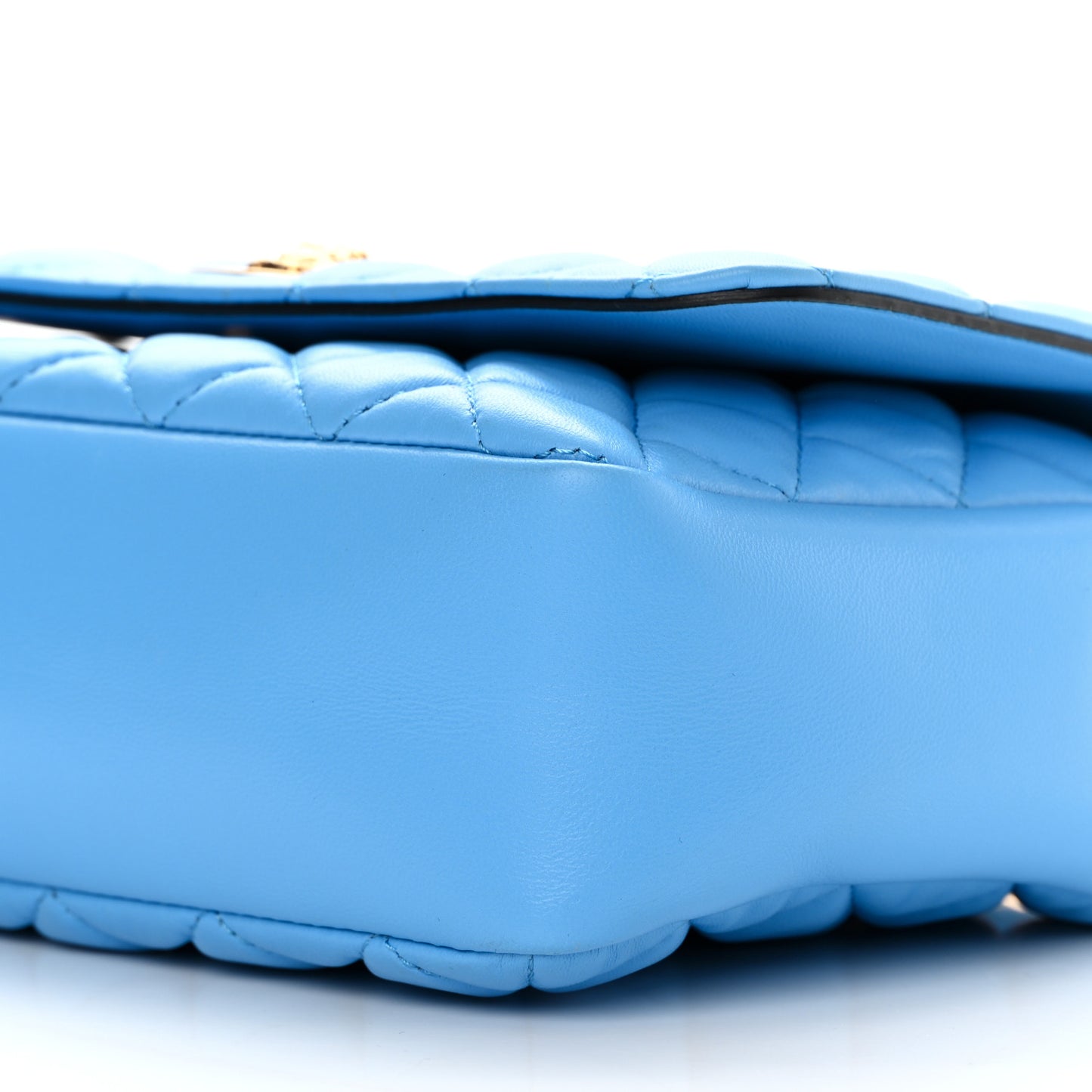 Nappa Quilted Medusa Chain Crossbody Blue