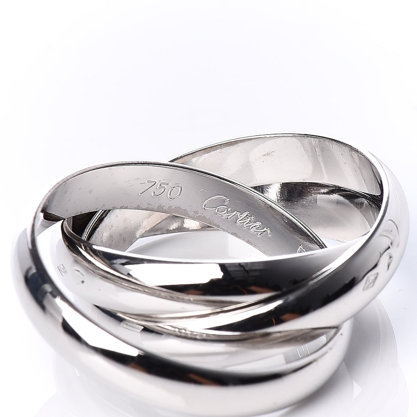 18K White Gold Classic Trinity Ring 51 5.75