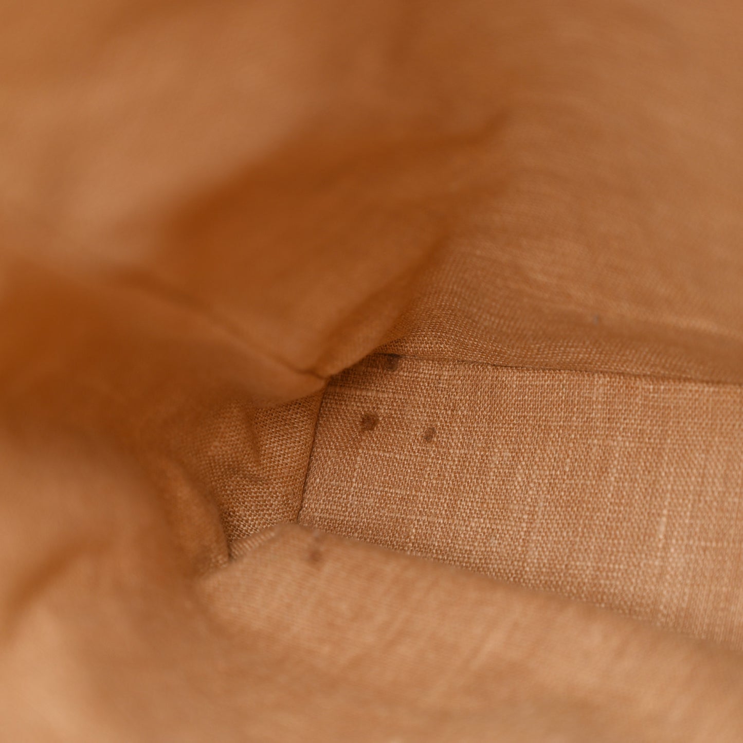 Cuoio Romano Selleria Bi-Color Large Peekaboo Iconic Satchel Mou Deserto