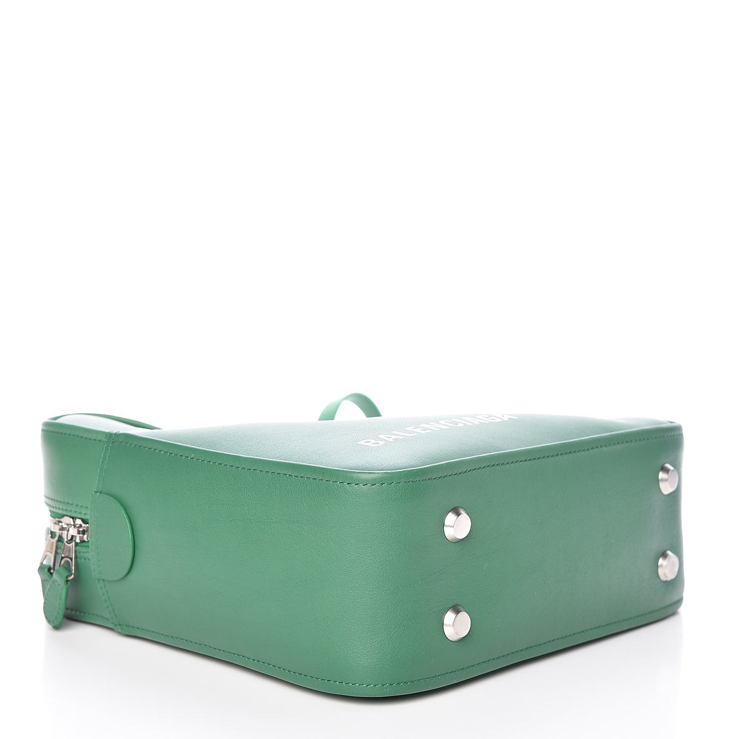 Shiny Day Calfskin S Triangle Duffle Vert Irlandais