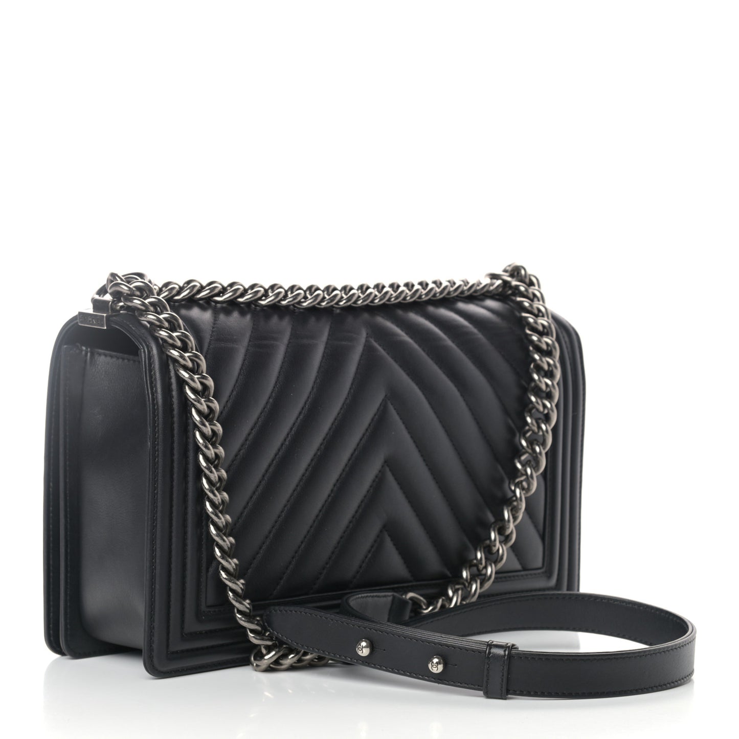 Calfskin Chevron Quilted New Medium Boy Flap Black