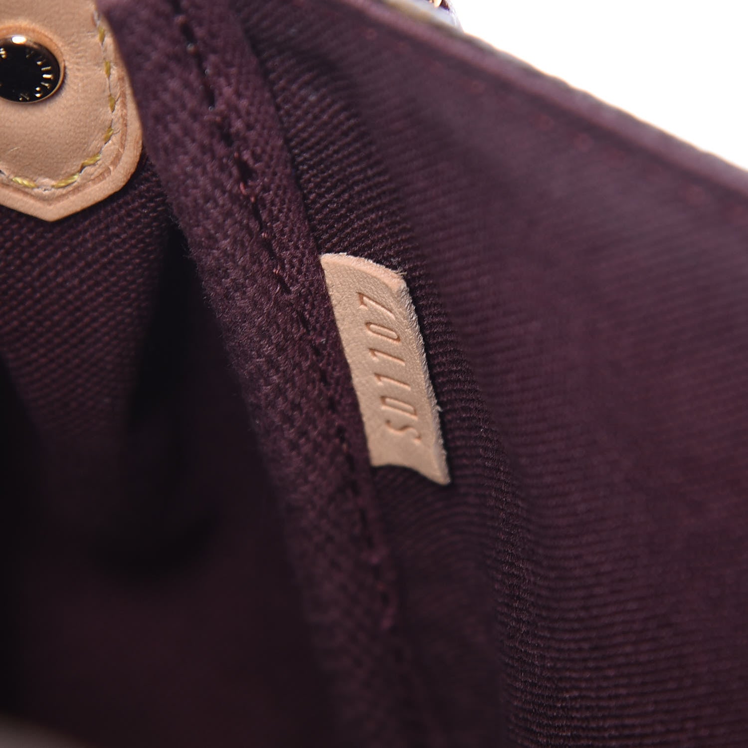 Louis Vuitton Monogram Favorite MM 7 of 9
