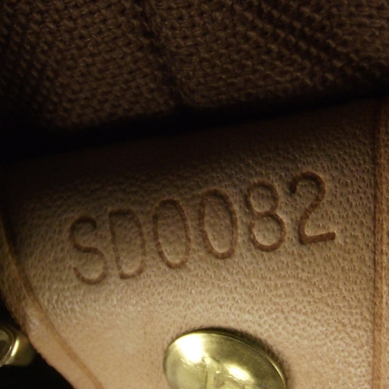 Louis Vuitton Monogram Cabas Mezzo 9 of 9