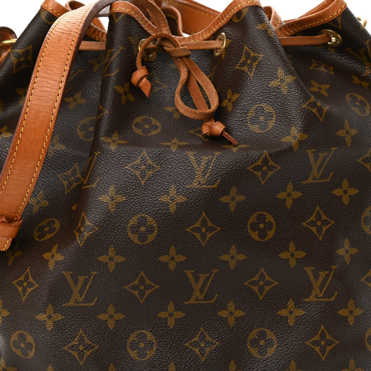 Monogram Noe