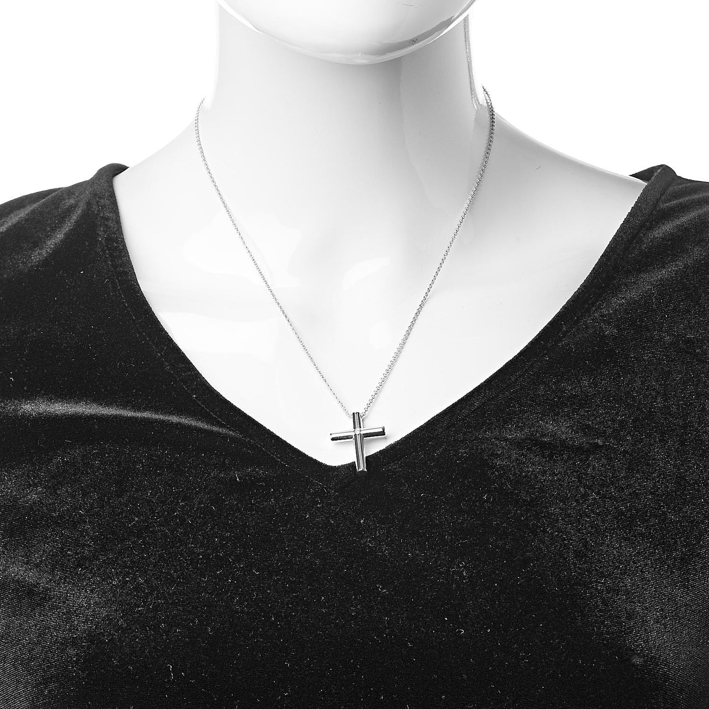 Sterling Silver Diamond Cross Pendant Necklace
