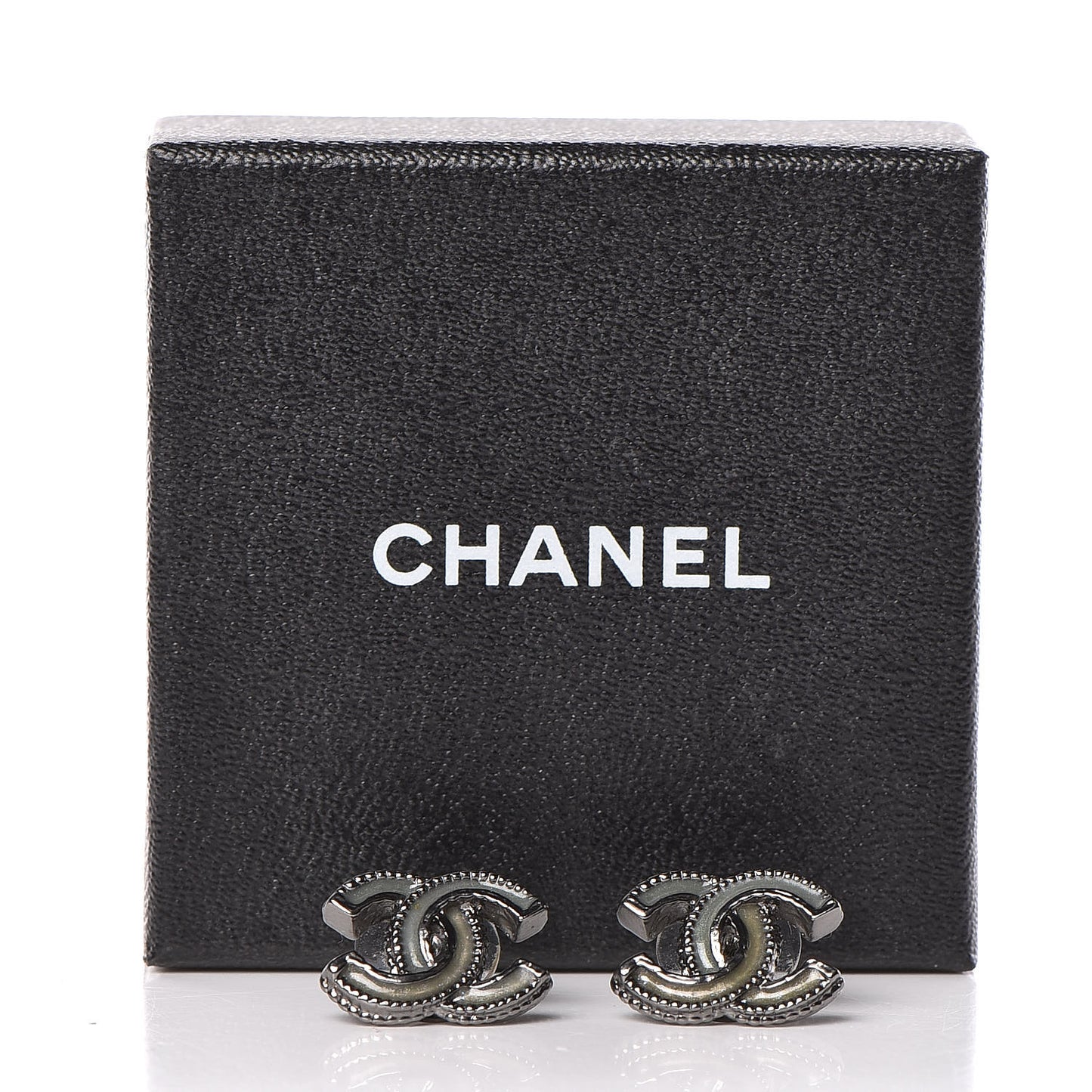 Enamel CC Earrings Grey Silver
