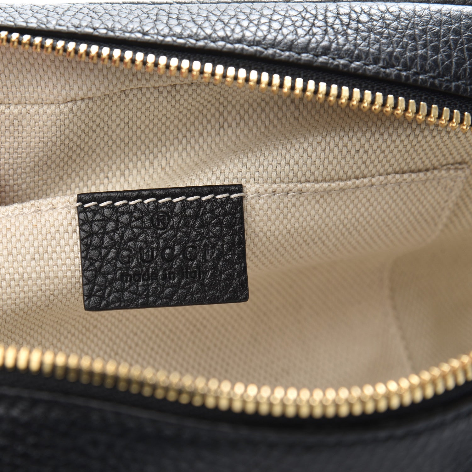 Gucci Pebbled Calfskin Small Soho Disco Bag Black 6 of 9