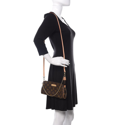 Louis Vuitton Monogram Eva Clutch 2 of 10
