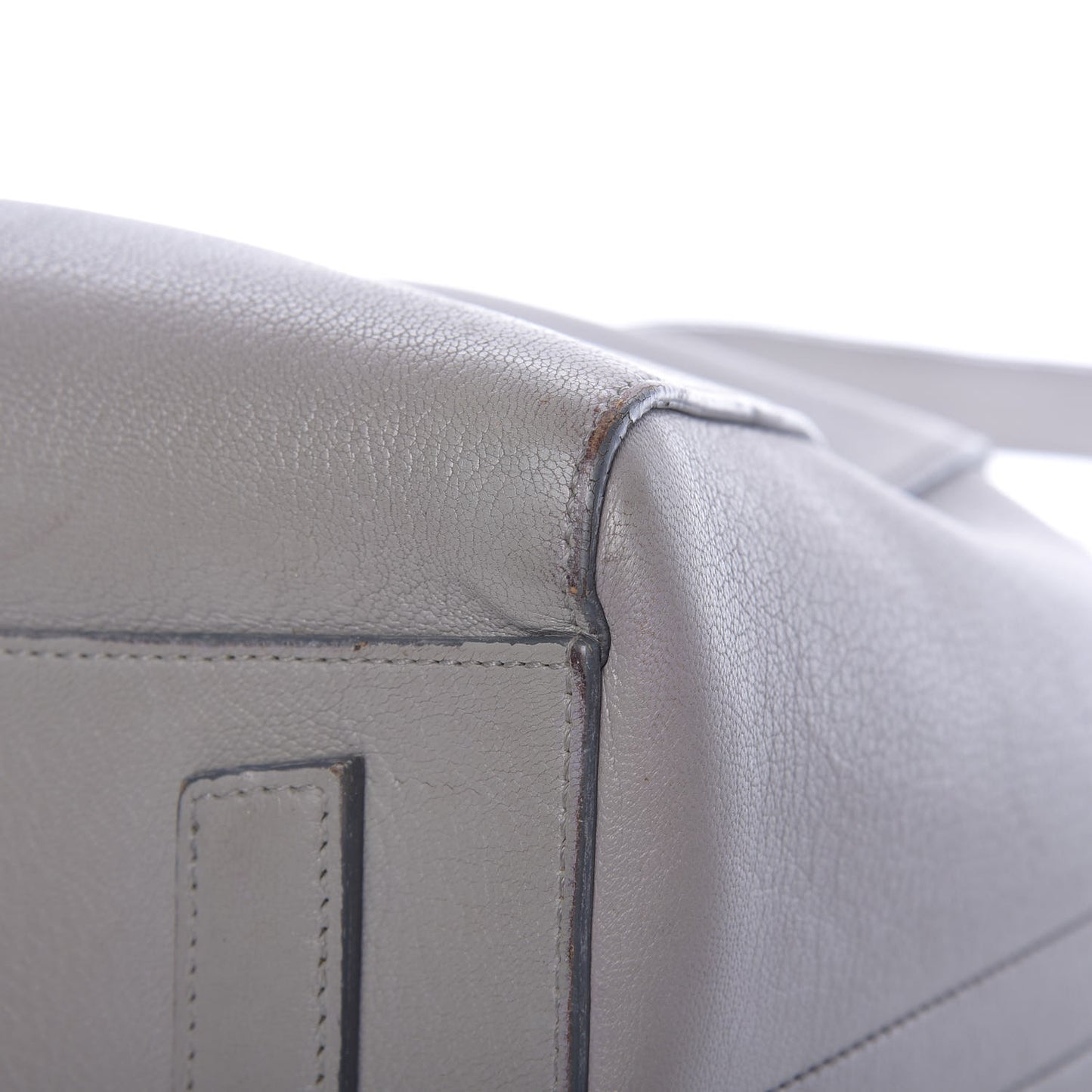Sugar Goatskin Medium Antigona Pearl Grey