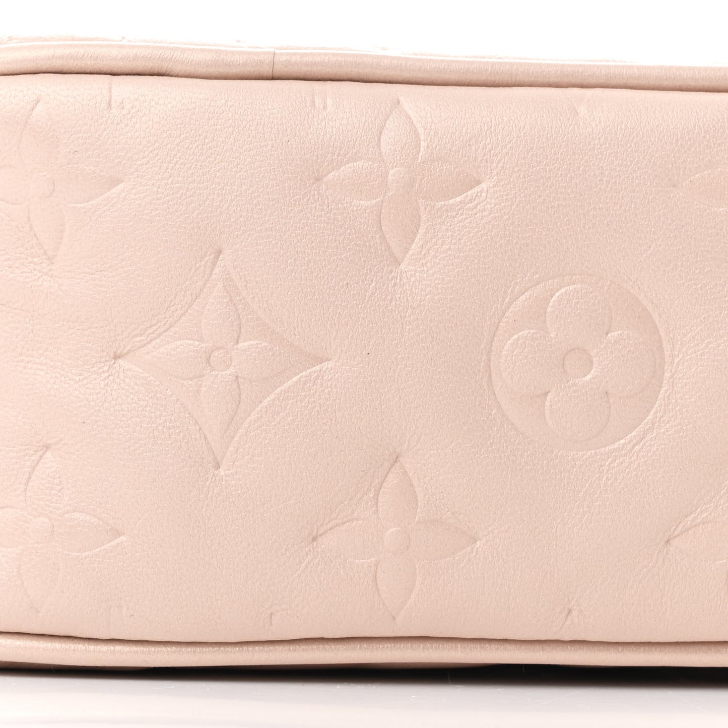 Lambskin Embossed Monogram Fall In Love Sac Coeur Light Pink