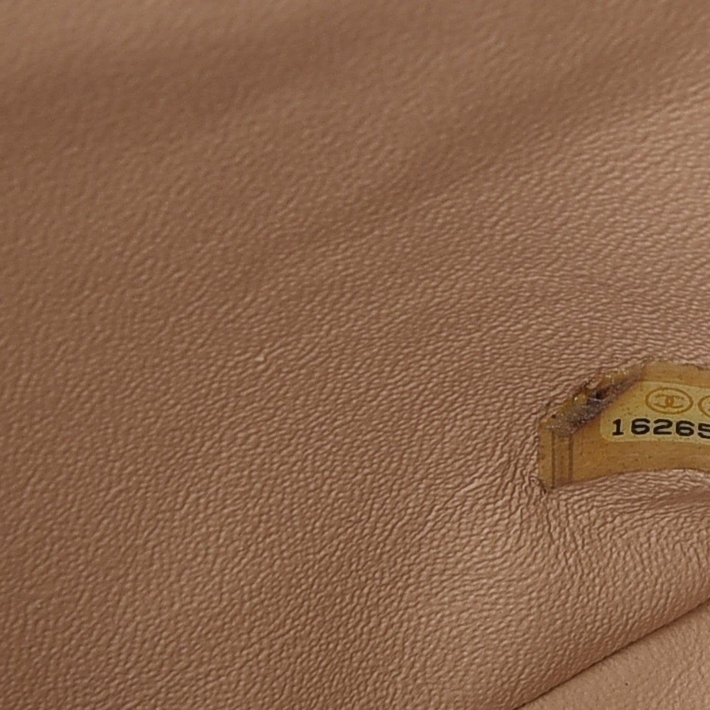 Caviar Quilted Jumbo Double Flap Beige Clair