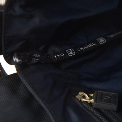 Chanel Canvas Nylon Expandable Sport Messenger Navy Off White 10 of 16