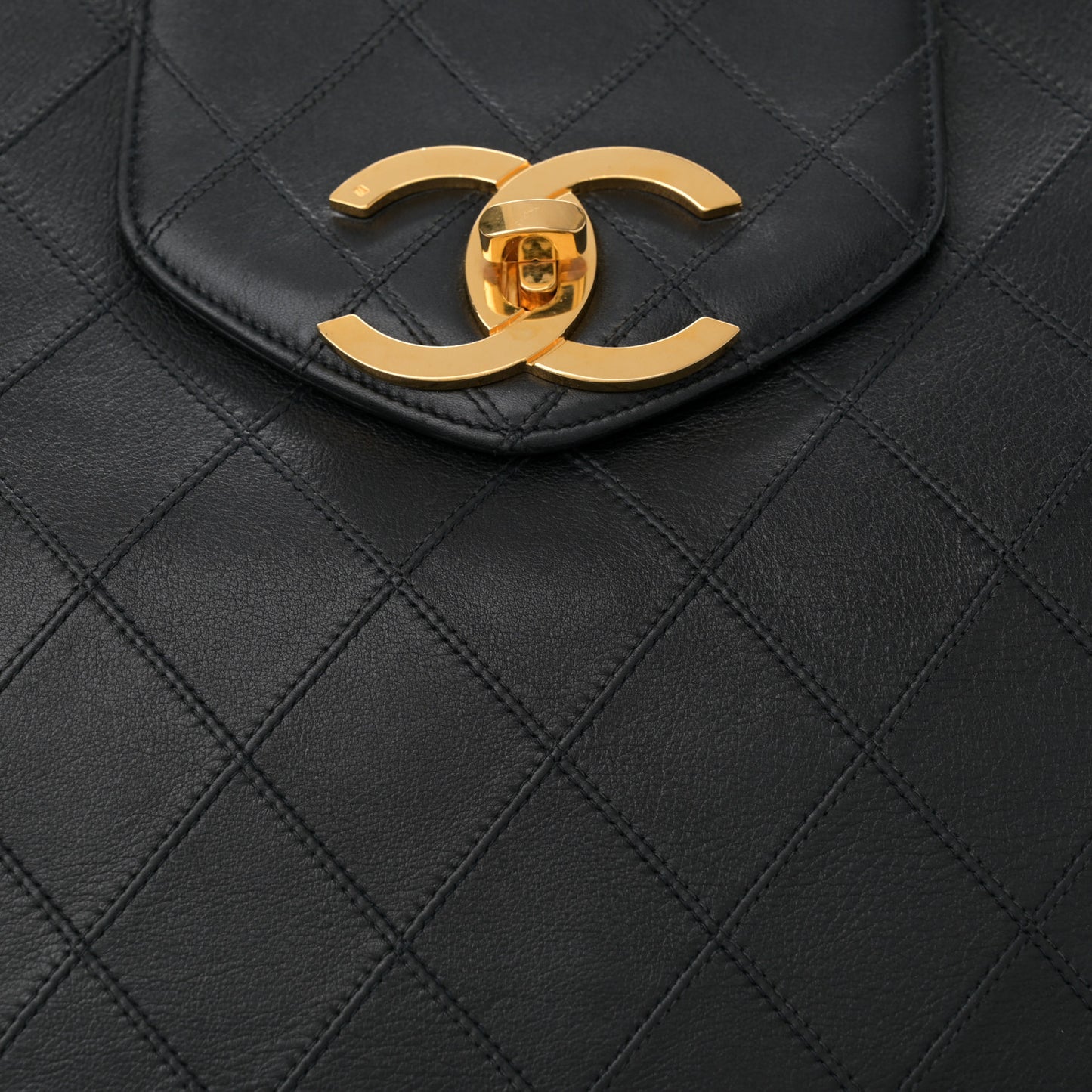Calfskin Stitched XL Weekender Black