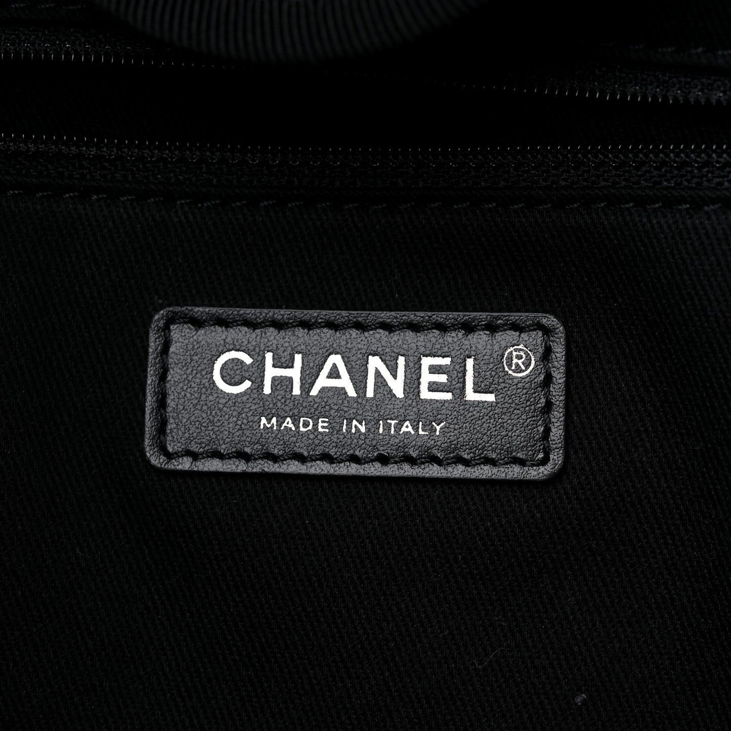 Mixed Fibers Calfskin Medium Deauville Tote Black
