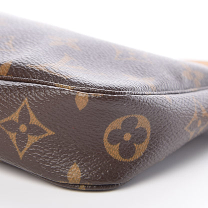 Louis Vuitton Monogram Pochette Accessories 9 of 10