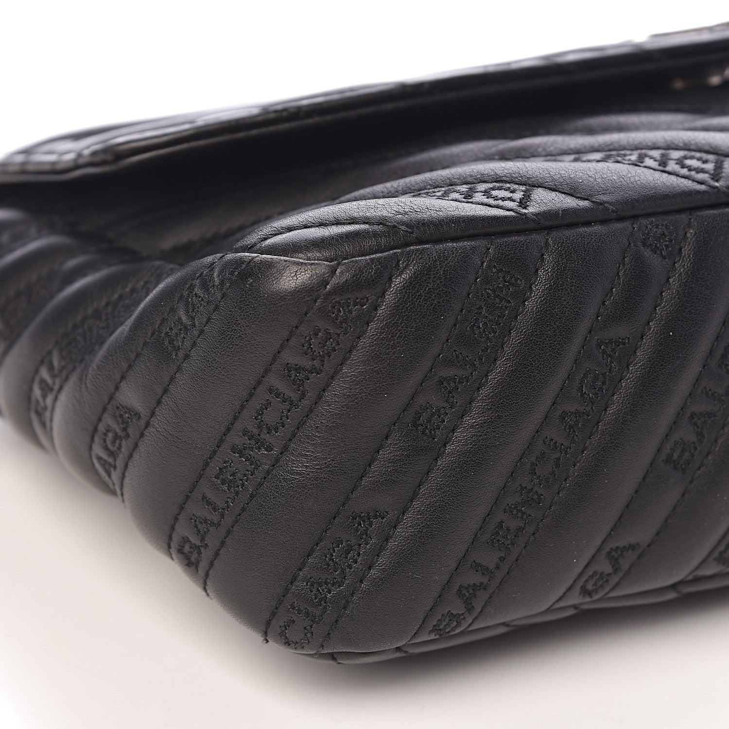 Balenciaga Calfskin Logo Matelasse M BB Chain Shoulder Bag Black 10 of 13