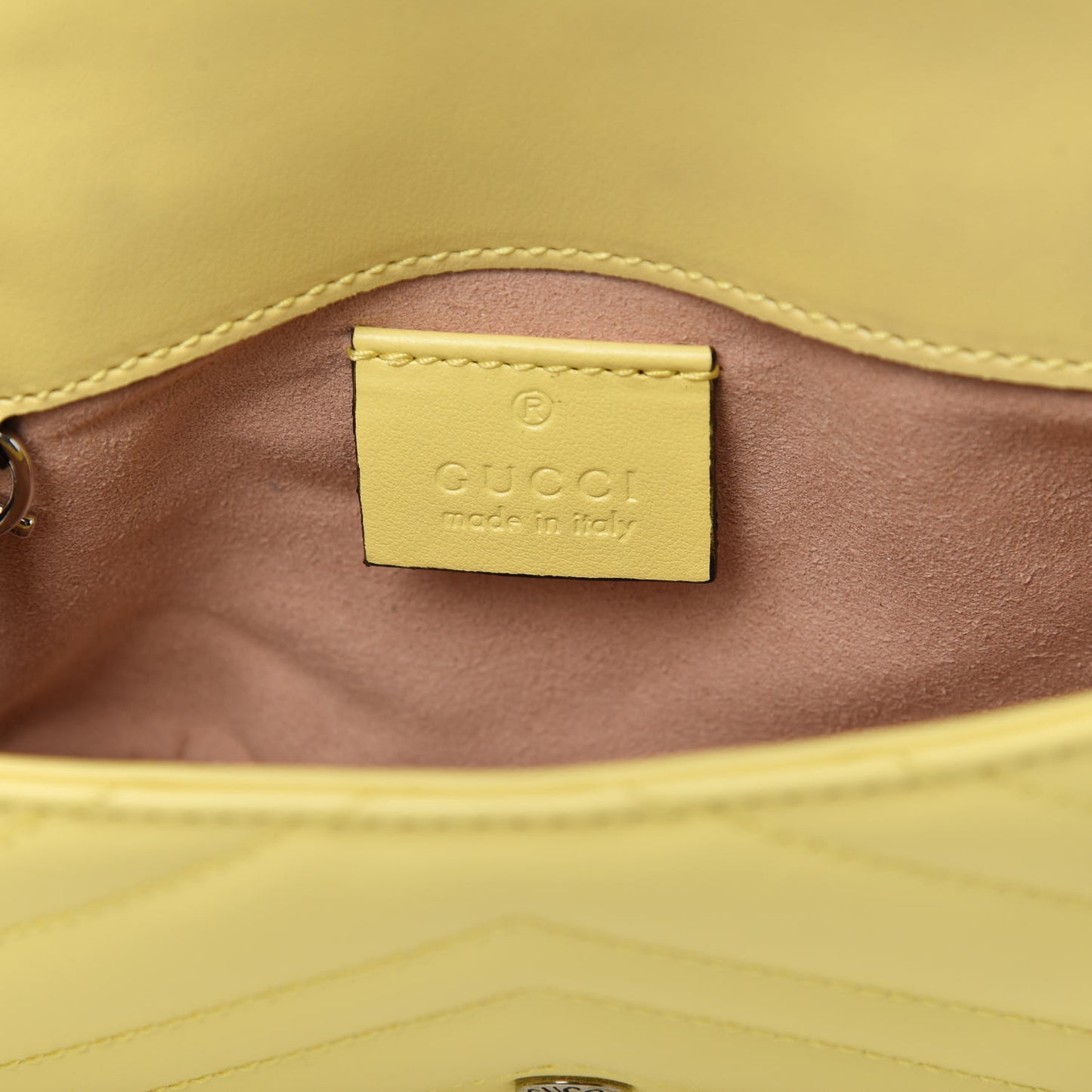 Calfskin Matelasse Super Mini GG Marmont Shoulder Bag Banana
