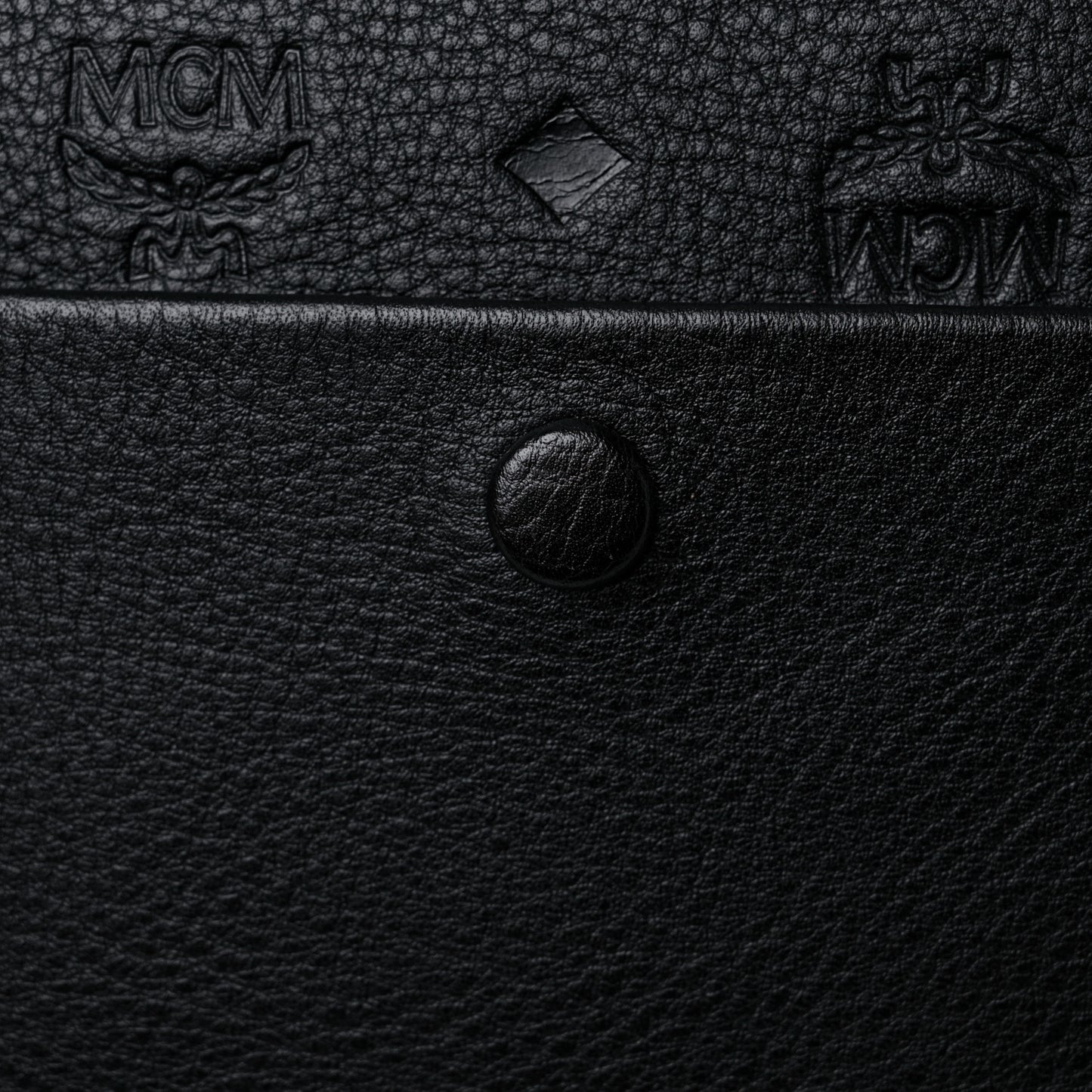 Calfskin Ottomar Large Klara Hobo Black