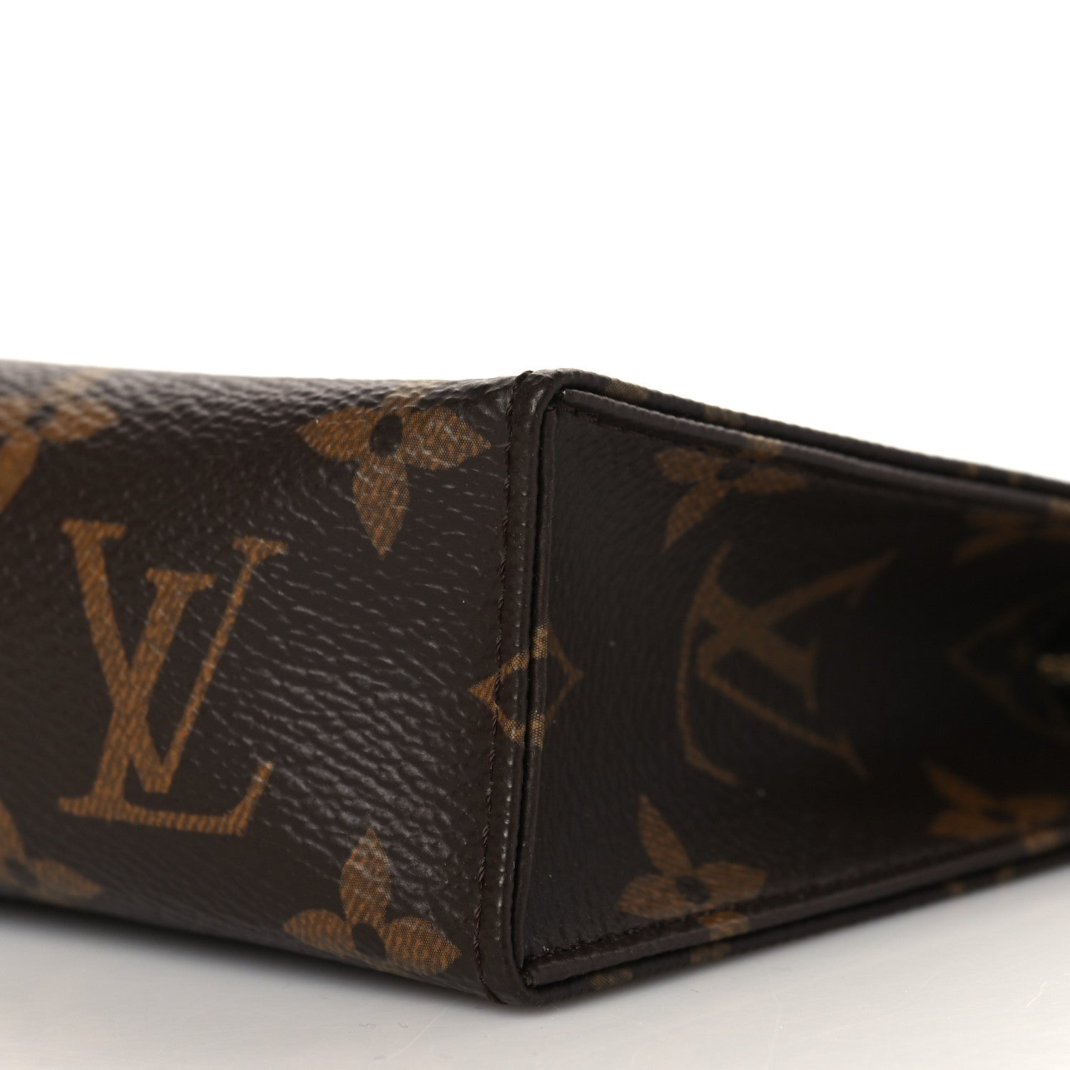 Louis Vuitton Monogram Toiletry Pouch 15 9 of 10
