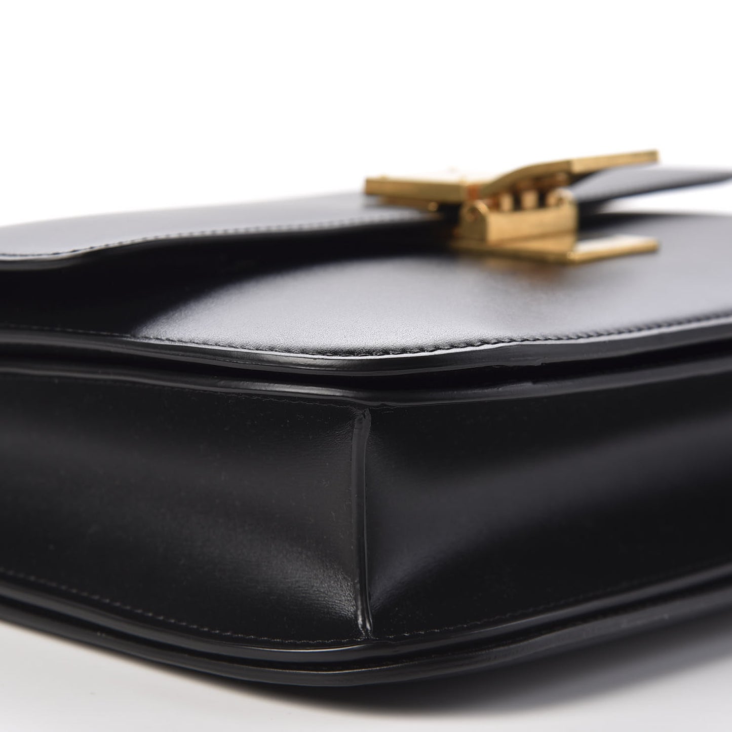 Box Calfskin Medium Classic Box Flap Bag Black