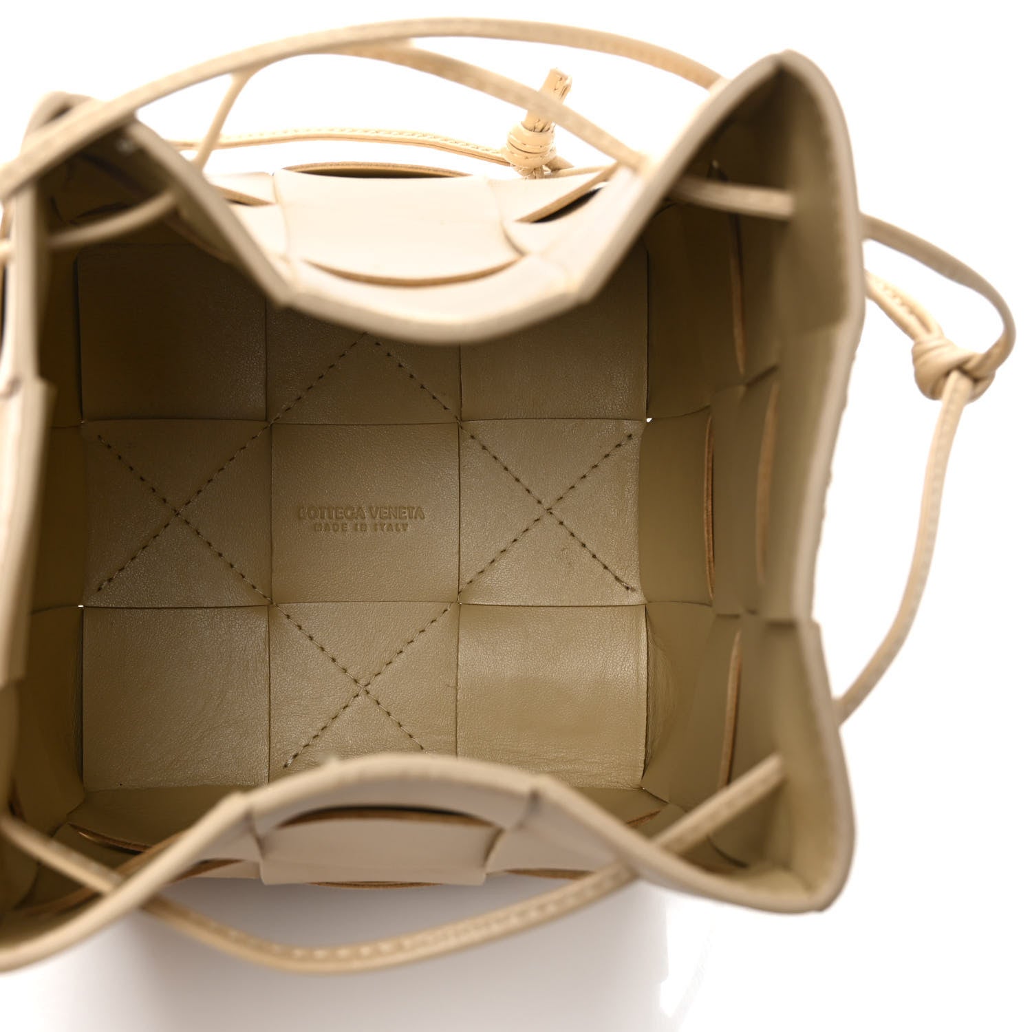Bottega Veneta Nappa Maxi Intrecciato Cassette Bucket Bag Almond Almond 5 of 8