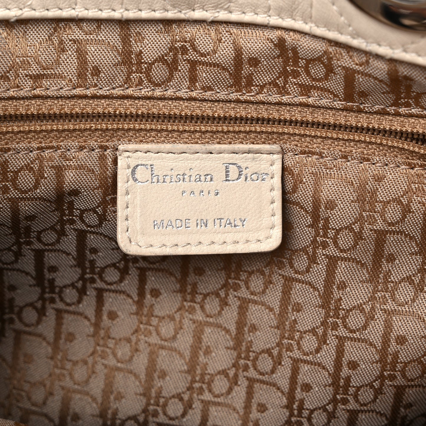 Lambskin Cannage Medium Soft Lady Dior Beige