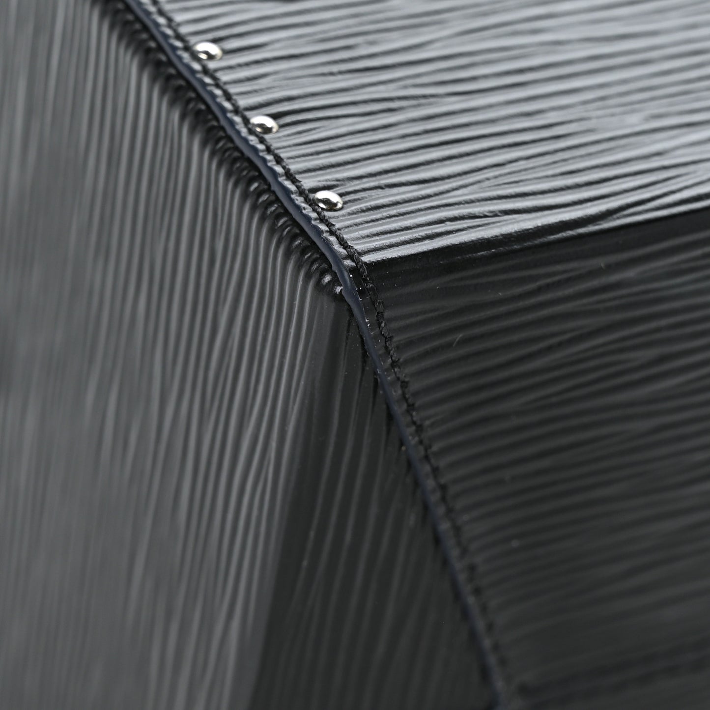 Epi Bleecker Box Black