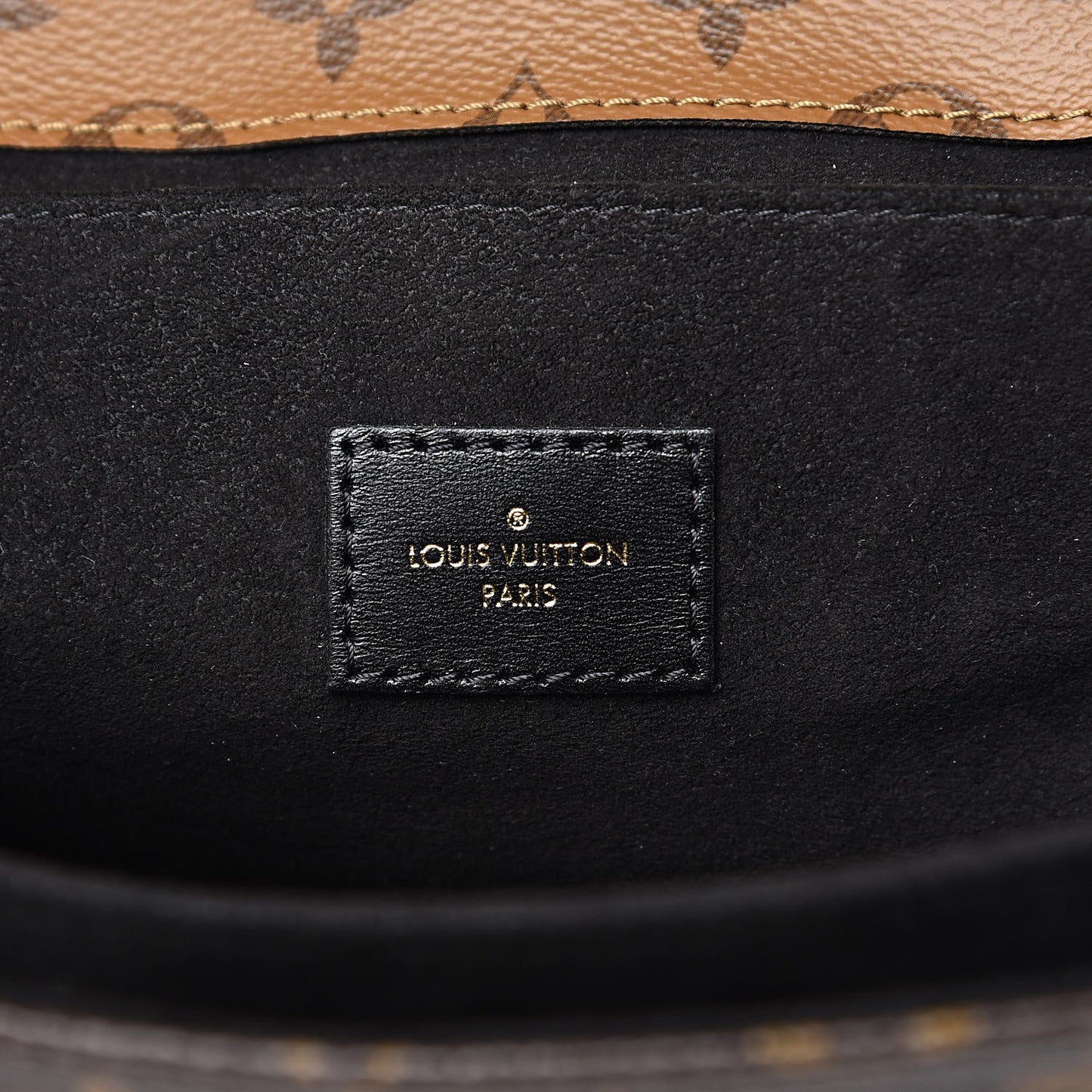 Reverse Monogram Pochette Metis