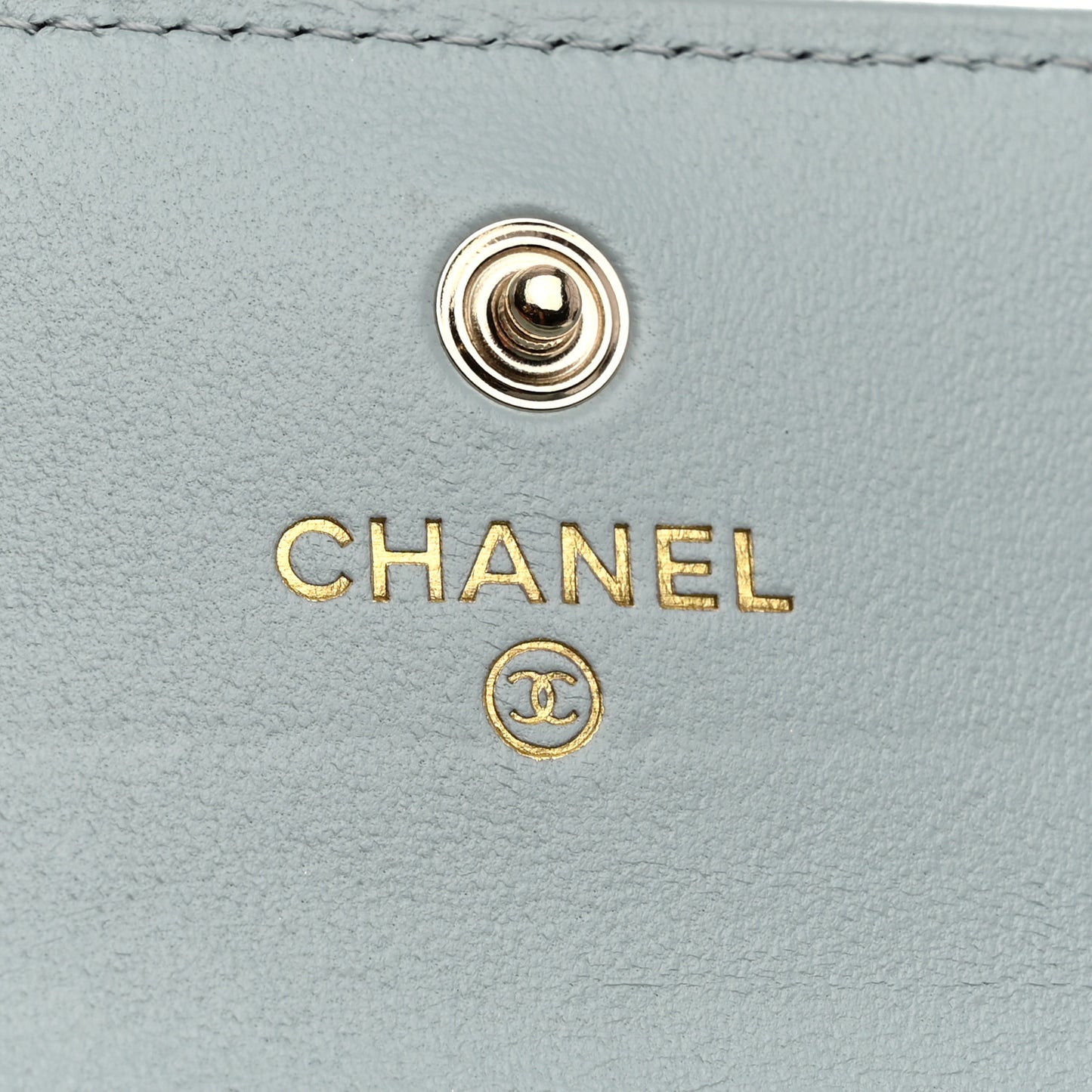 Lambskin Quilted Pearl CC Chanel Flap Card Holder Light Blue